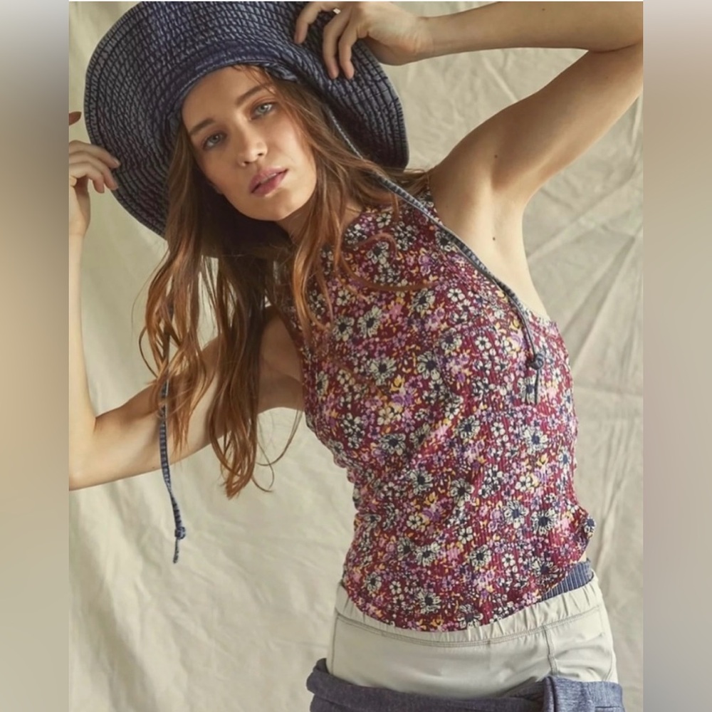 Free People Floral Sleeveless Top - Multicolor🌼